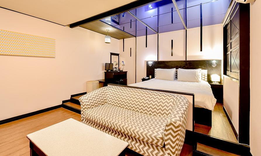 Airtel Motel Puszan Szoba fotó